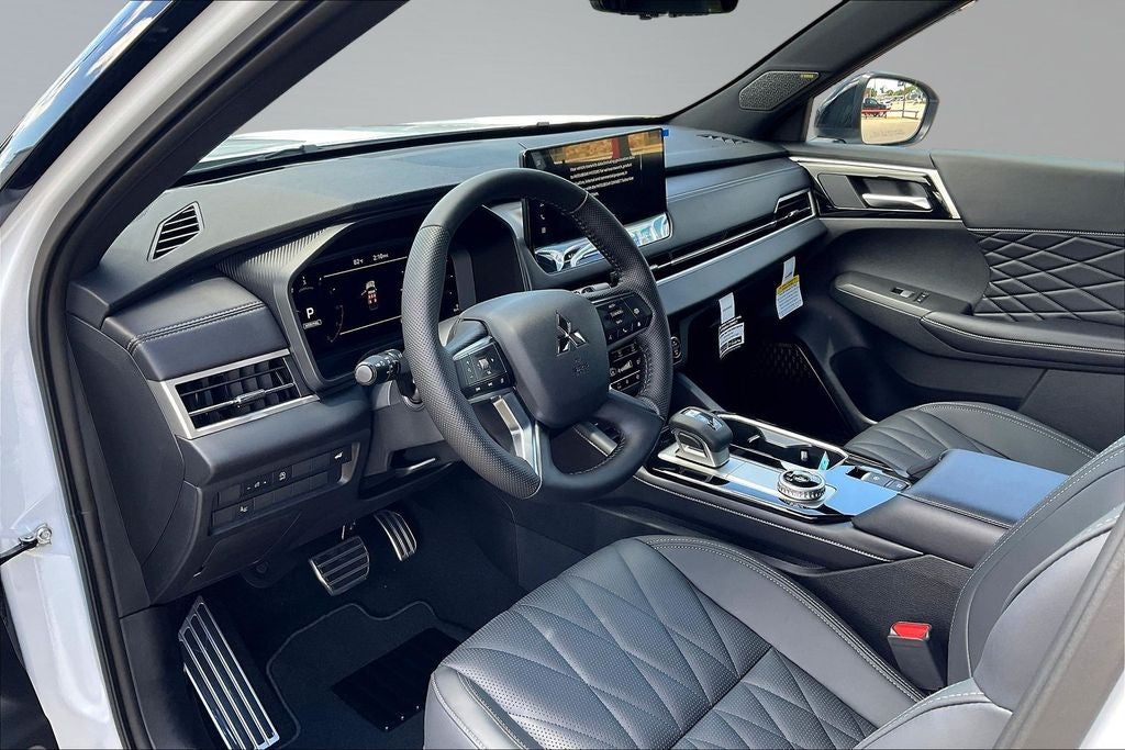 2026 Mitsubishi Outlander Black Edition