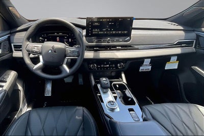 2026 Mitsubishi Outlander Black Edition
