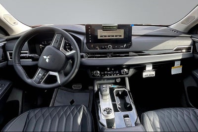 2026 Mitsubishi Outlander SEL