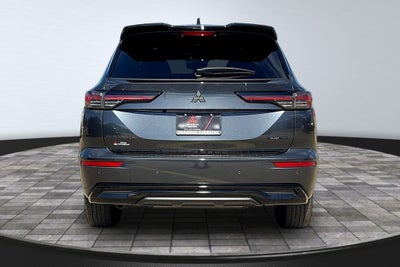 2026 Mitsubishi Outlander Black Edition