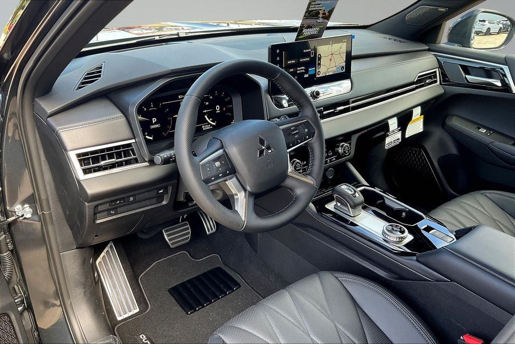2026 Mitsubishi Outlander Black Edition