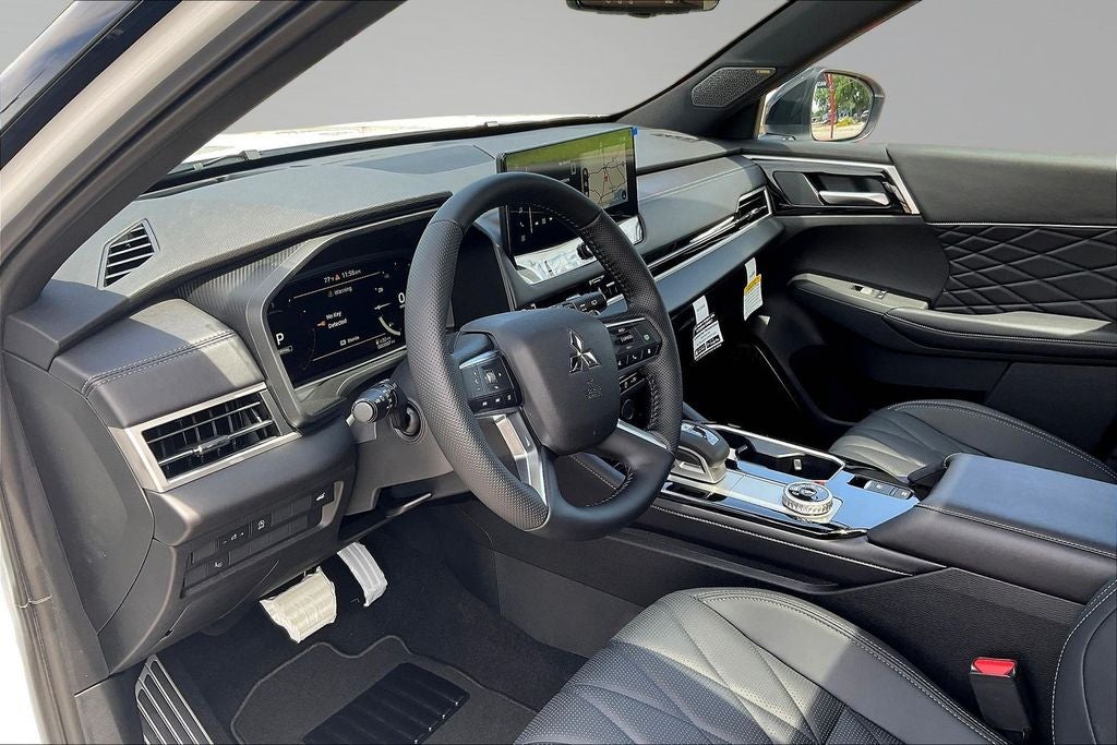 2026 Mitsubishi Outlander Black Edition