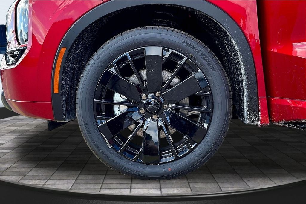 2026 Mitsubishi Outlander Black Edition