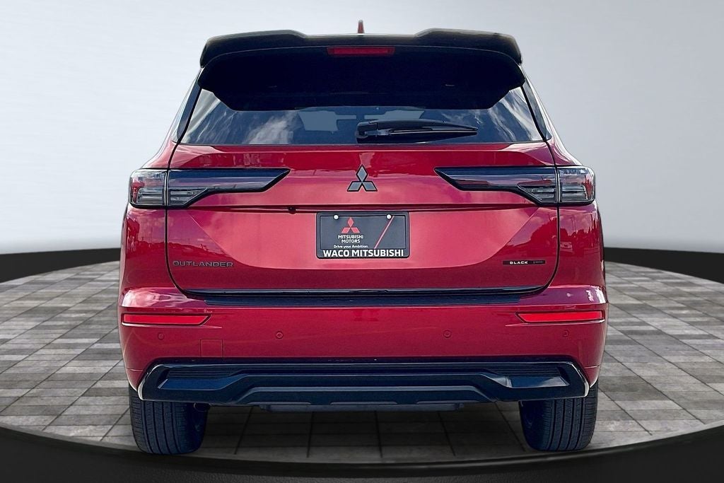 2026 Mitsubishi Outlander Black Edition