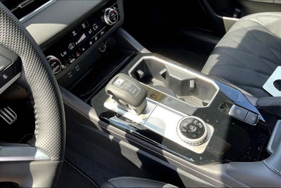 2026 Mitsubishi Outlander Black Edition