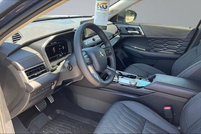 2026 Mitsubishi Outlander SEL