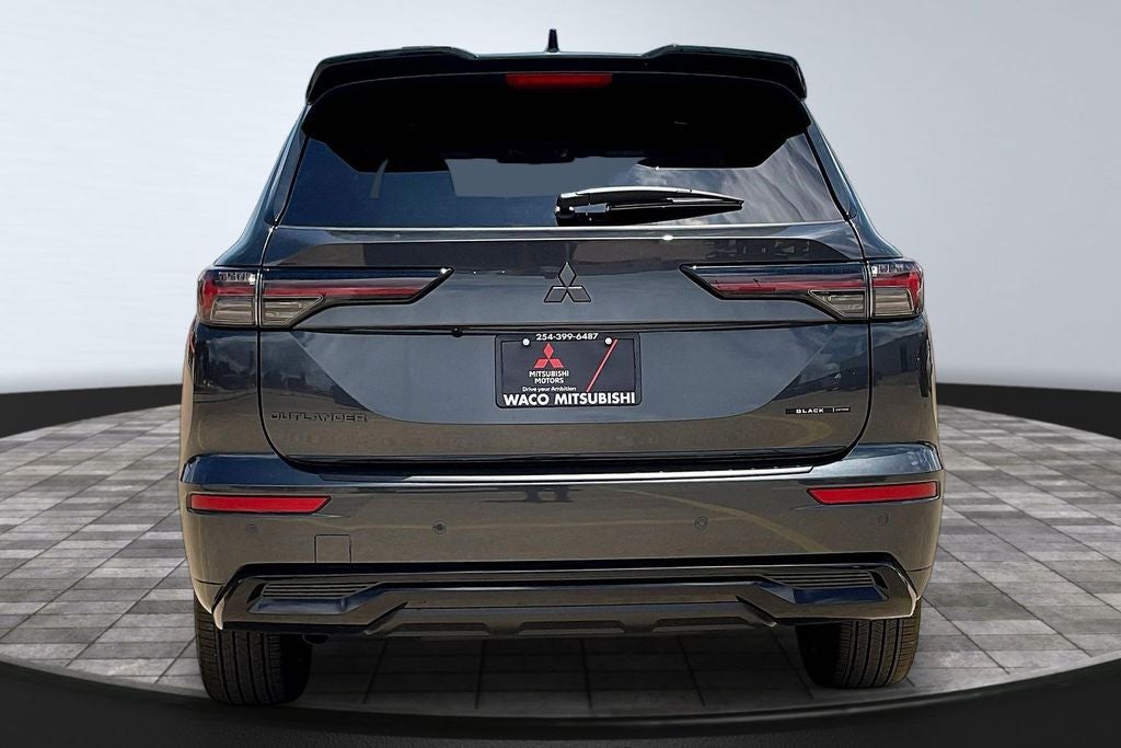 2026 Mitsubishi Outlander Black Edition