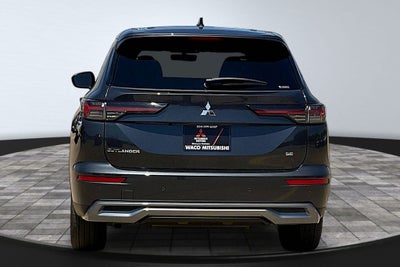 2026 Mitsubishi Outlander SE