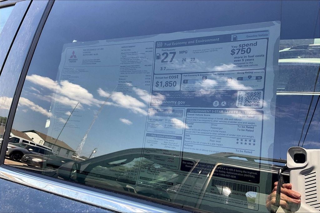 2026 Mitsubishi Outlander LE