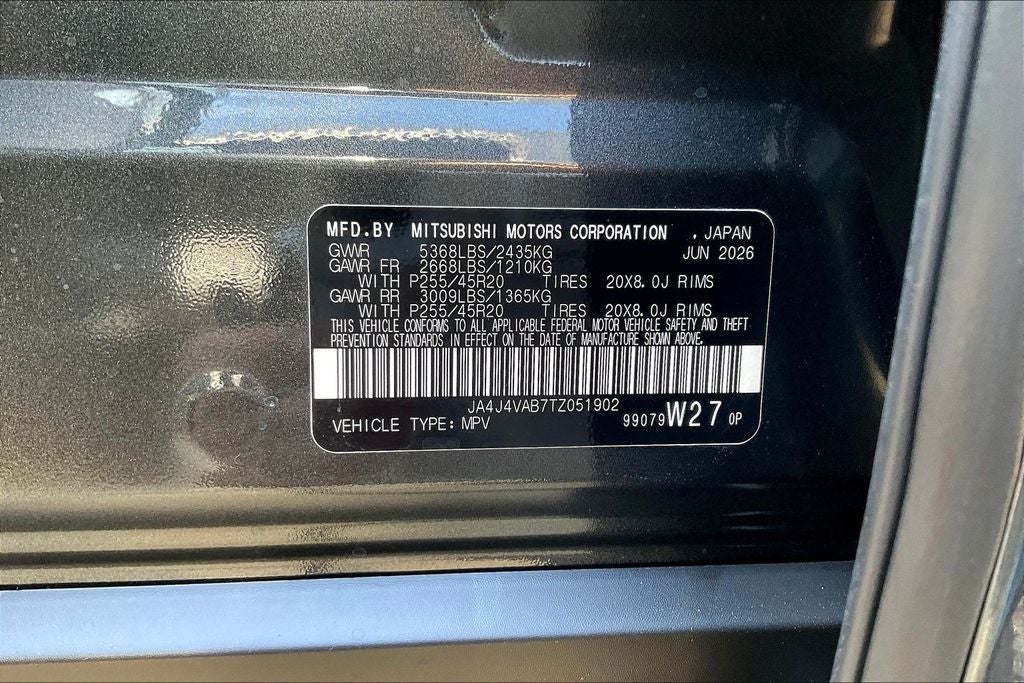 2026 Mitsubishi Outlander LE