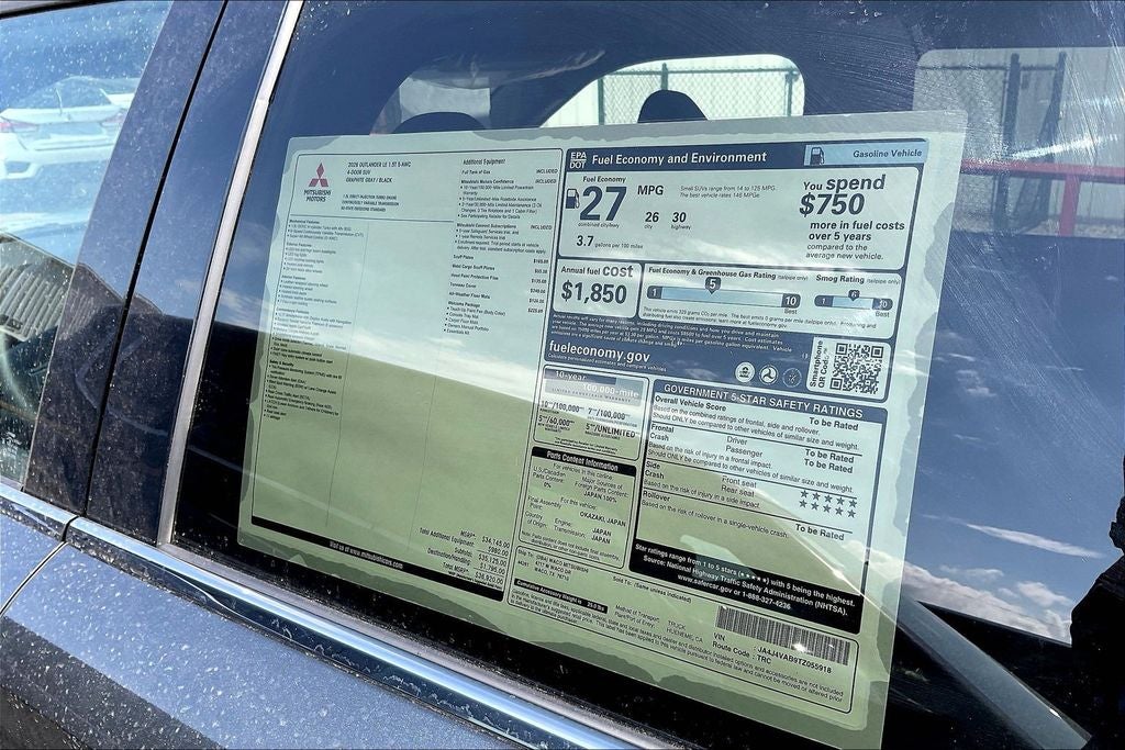 2026 Mitsubishi Outlander LE