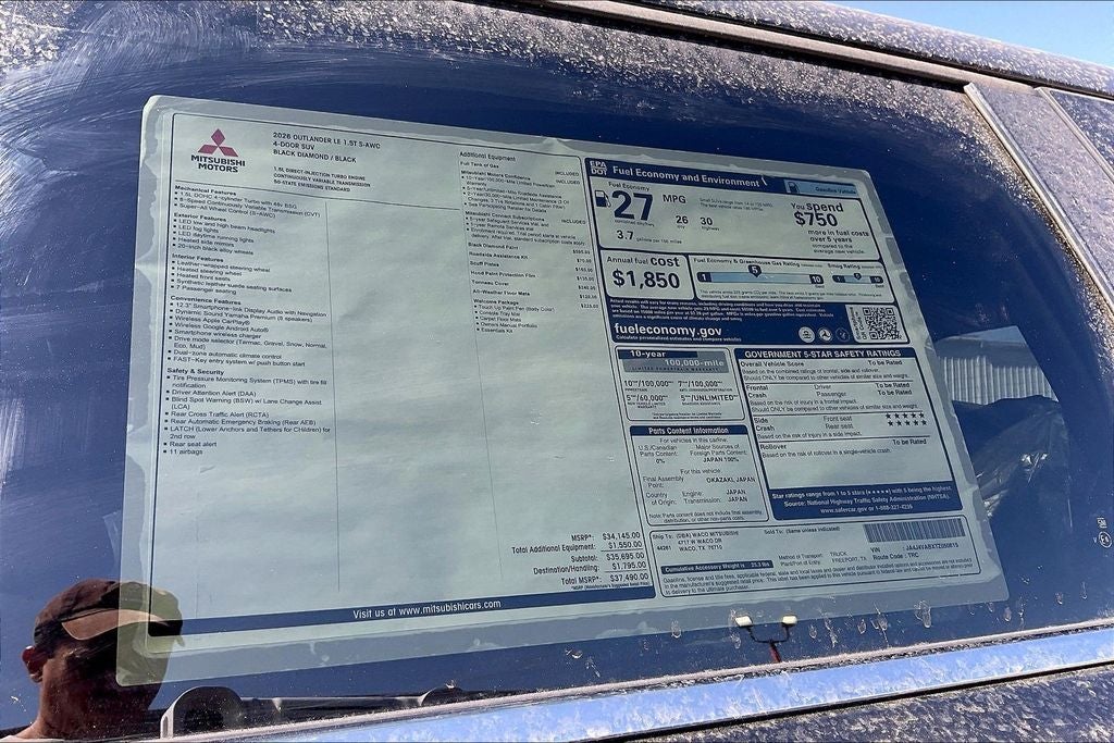 2026 Mitsubishi Outlander LE