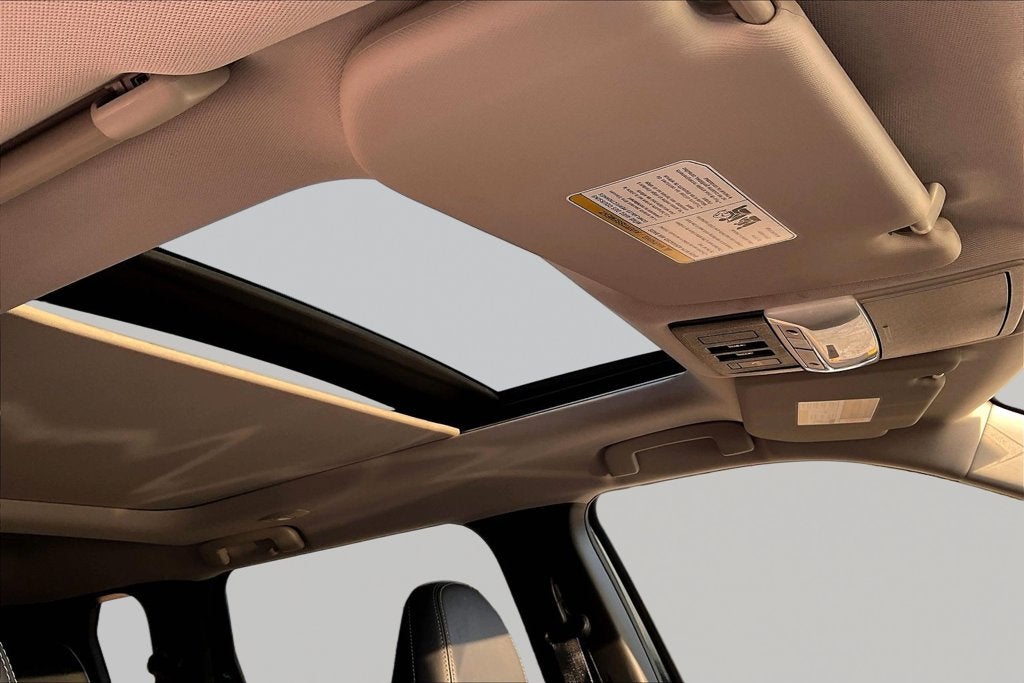 2025 Mitsubishi Outlander PHEV SE