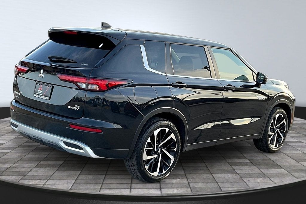 2025 Mitsubishi Outlander PHEV SE