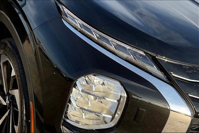 2025 Mitsubishi Outlander PHEV SE