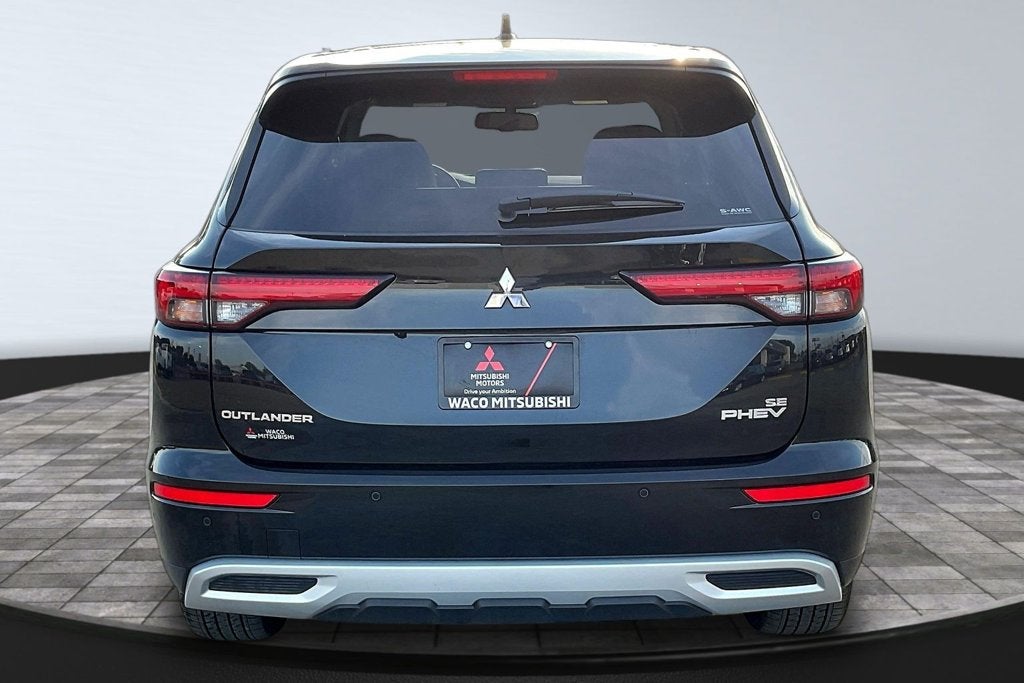 2025 Mitsubishi Outlander PHEV SE
