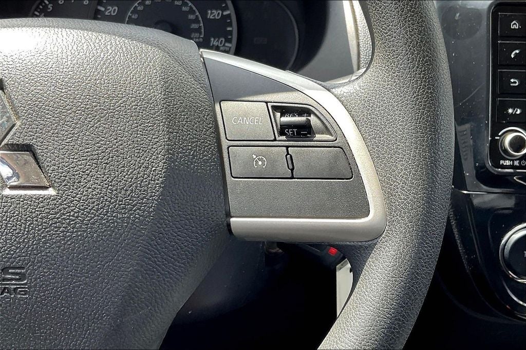 2024 Mitsubishi Mirage ES