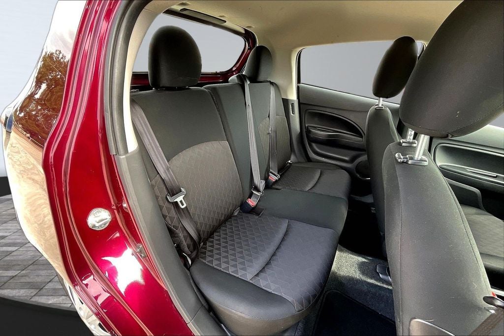 2024 Mitsubishi Mirage ES