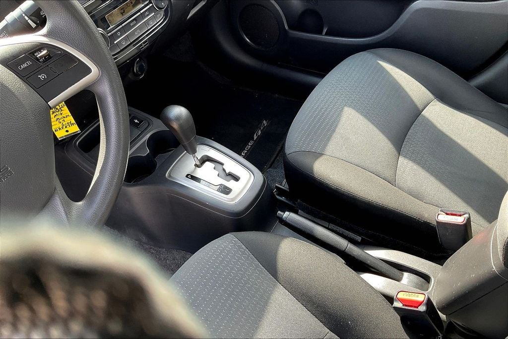 2022 Mitsubishi Mirage G4 ES