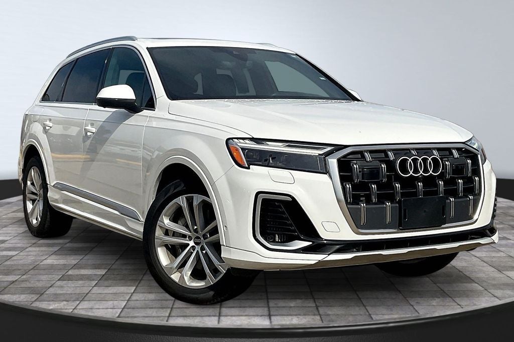 2025 Audi Q7 55 Premium Plus quattro