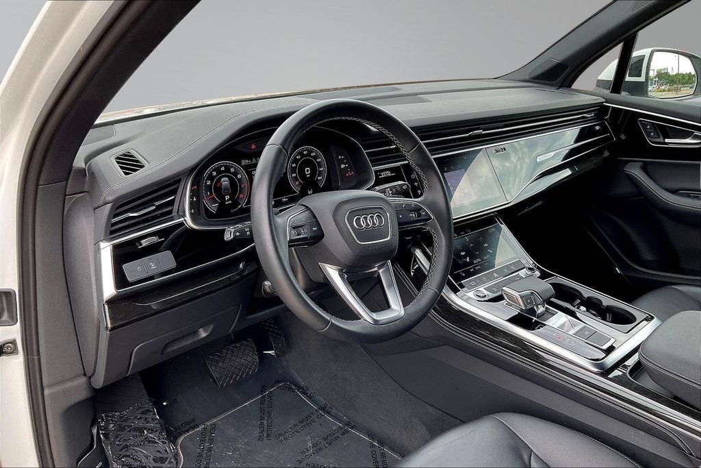 2025 Audi Q7 55 Premium Plus quattro