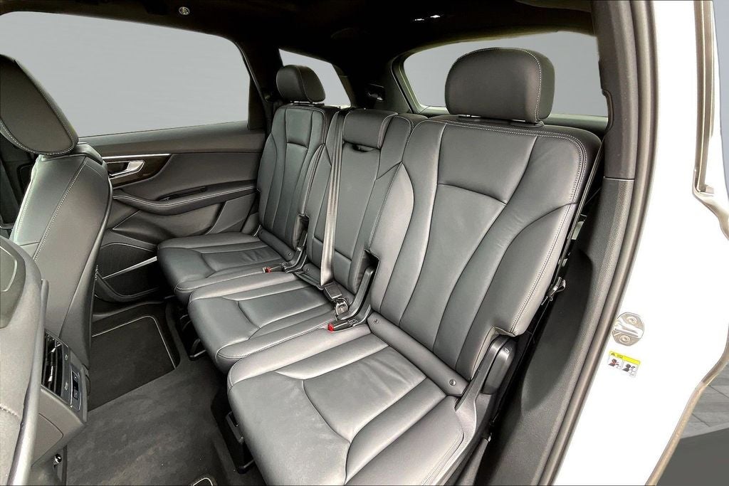 2025 Audi Q7 55 Premium Plus quattro