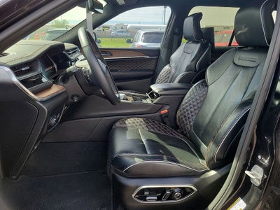 2023 Jeep Grand Cherokee Summit