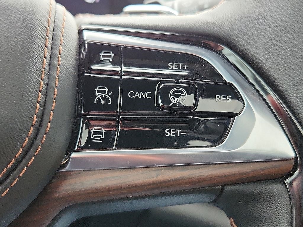 2024 Jeep Grand Cherokee Summit