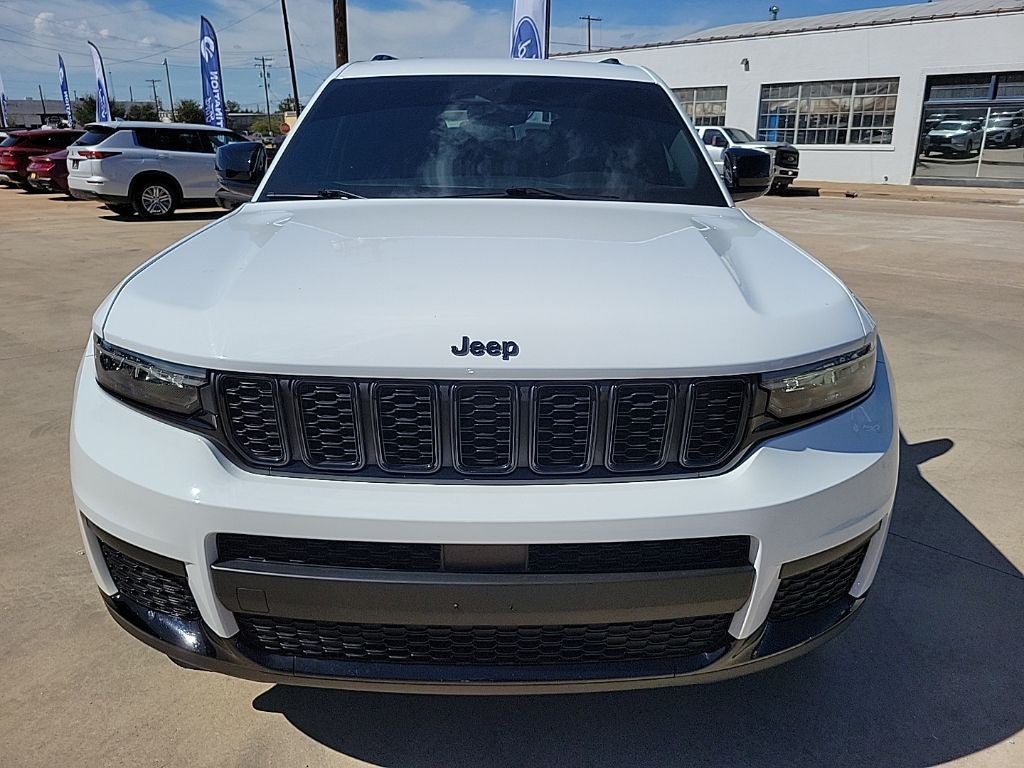 2022 Jeep Grand Cherokee L Altitude