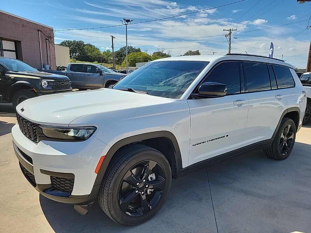 2022 Jeep Grand Cherokee L Altitude