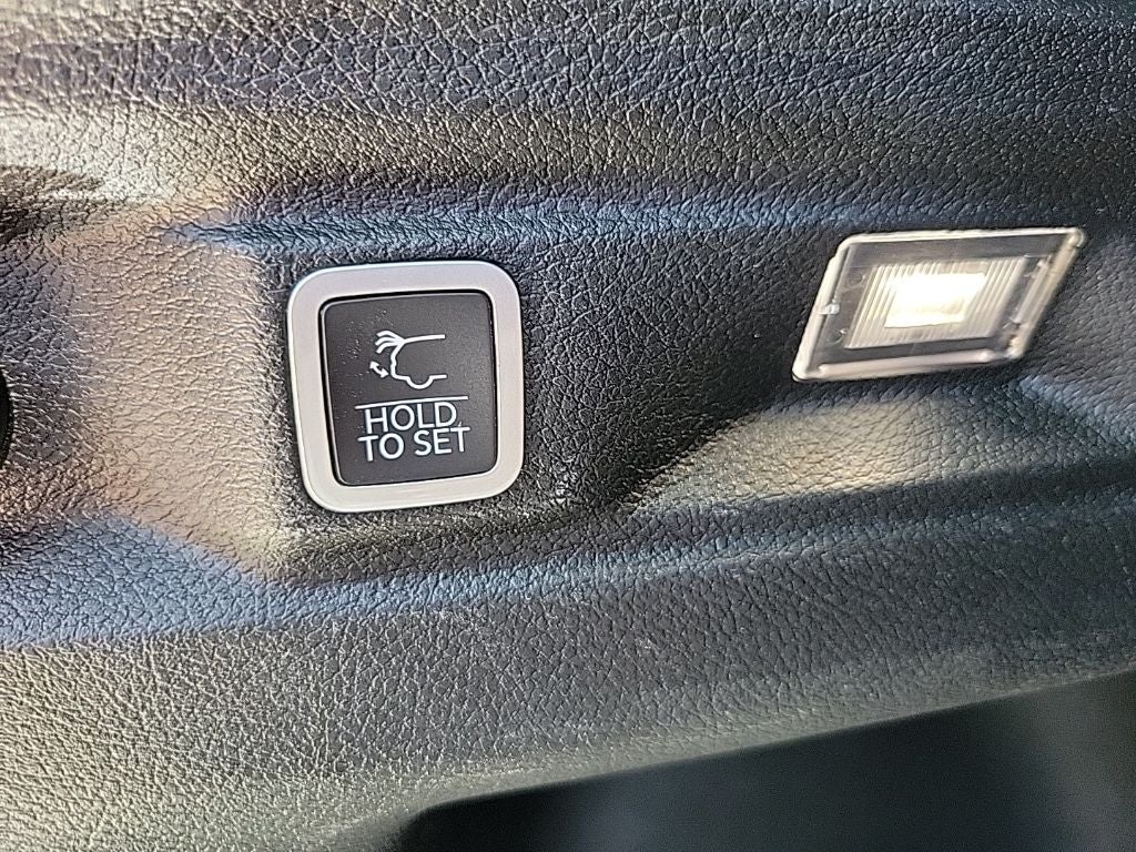 2022 Jeep Grand Cherokee L Altitude