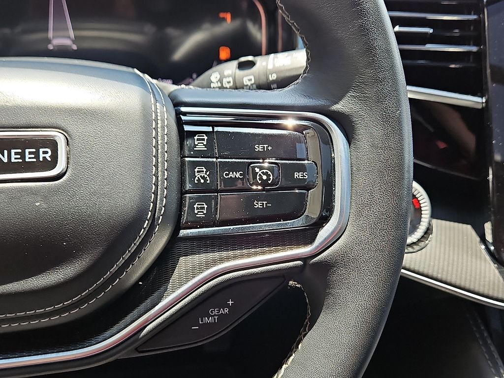 2024 Jeep Grand Wagoneer L Series II
