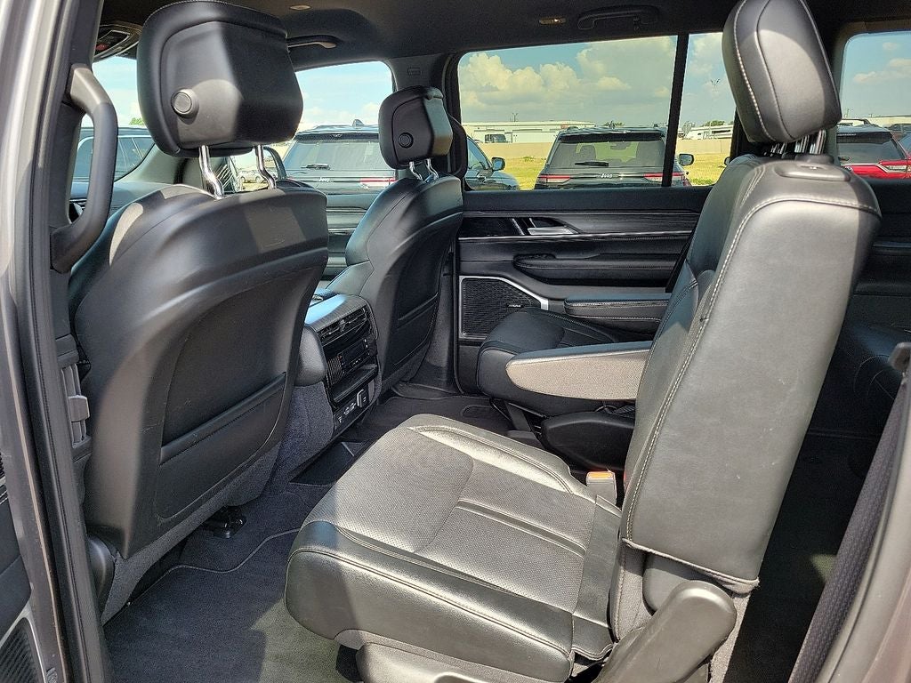 2024 Jeep Wagoneer Series II