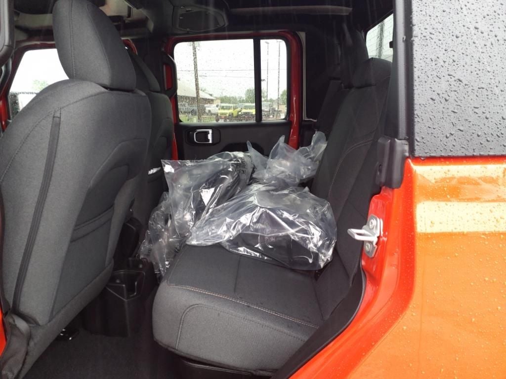 2024 Jeep Gladiator Sport