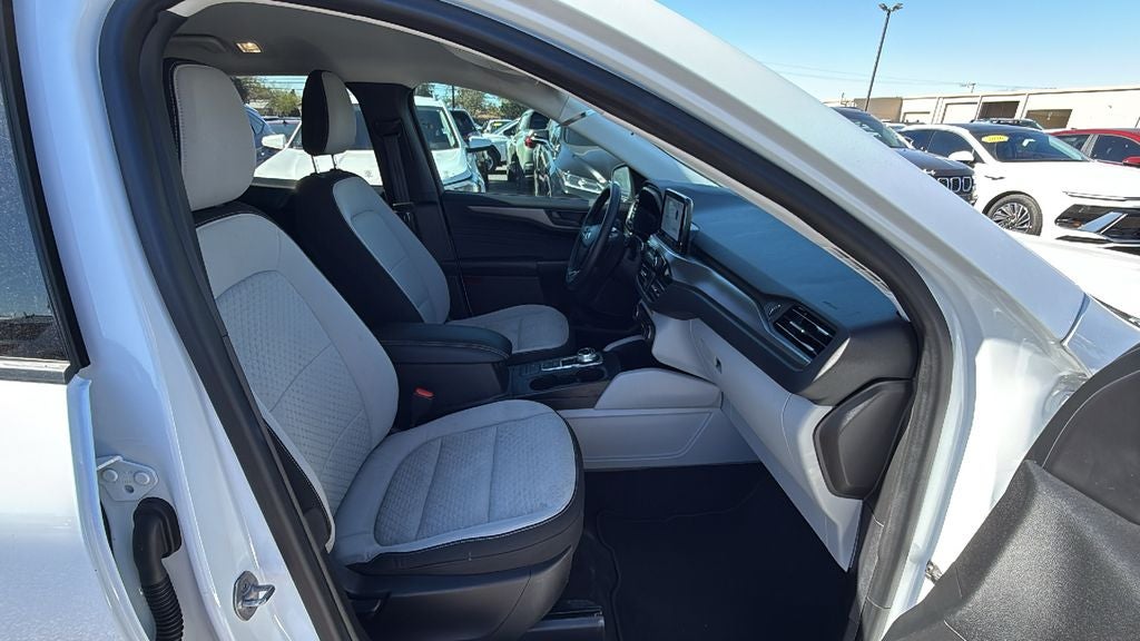 2023 Ford Escape Hybrid Active