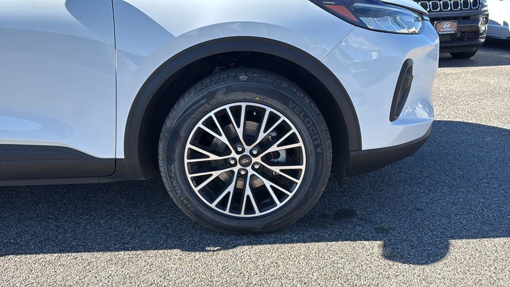 2023 Ford Escape Hybrid Active