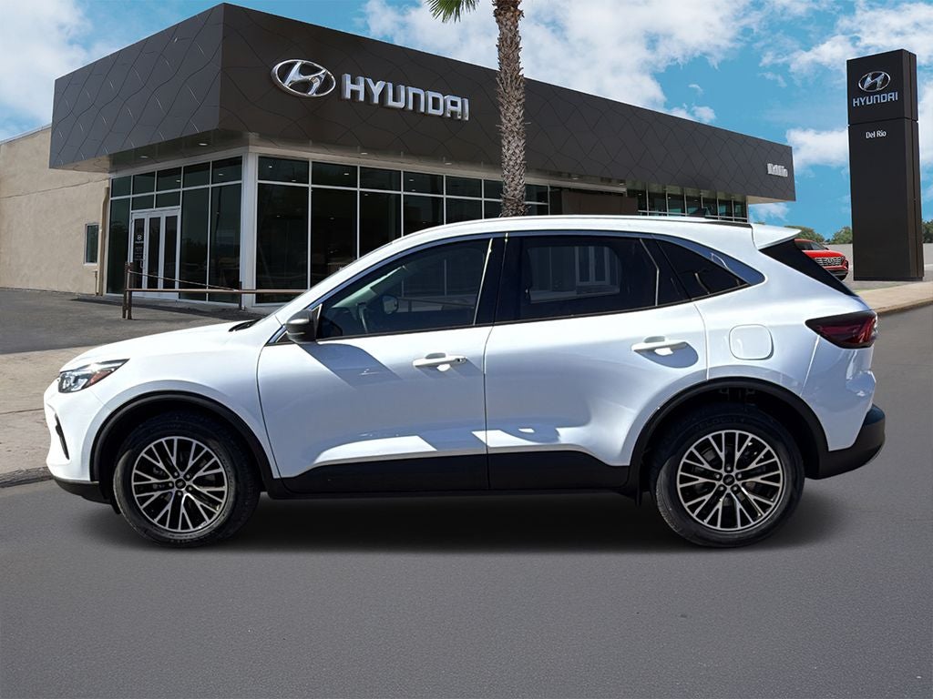 2023 Ford Escape Hybrid Active