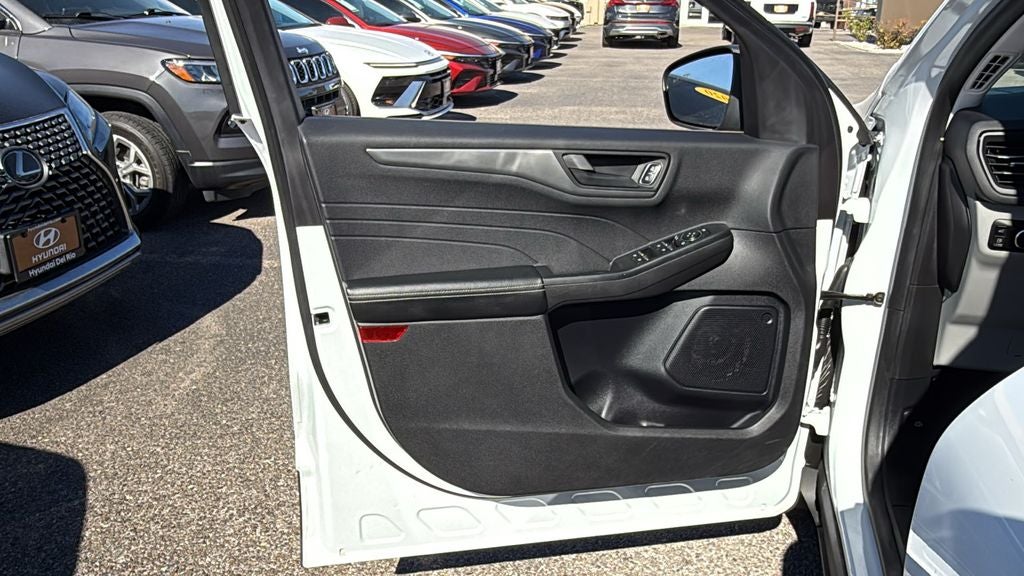 2023 Ford Escape Hybrid Active