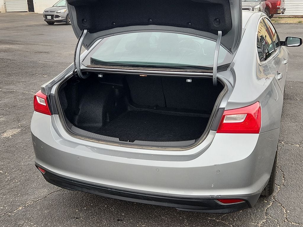 2024 Chevrolet Malibu LS 1LS