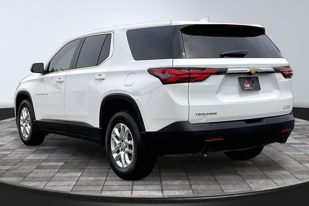 2023 Chevrolet Traverse LS