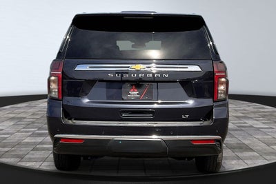 2023 Chevrolet Suburban LT