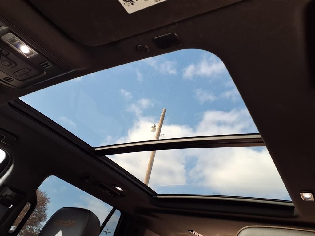 2022 Chevrolet Tahoe High Country