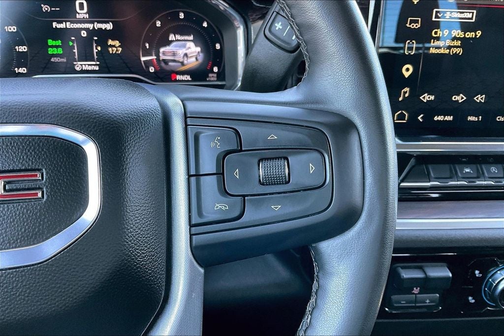 2025 GMC Sierra 1500 SLT