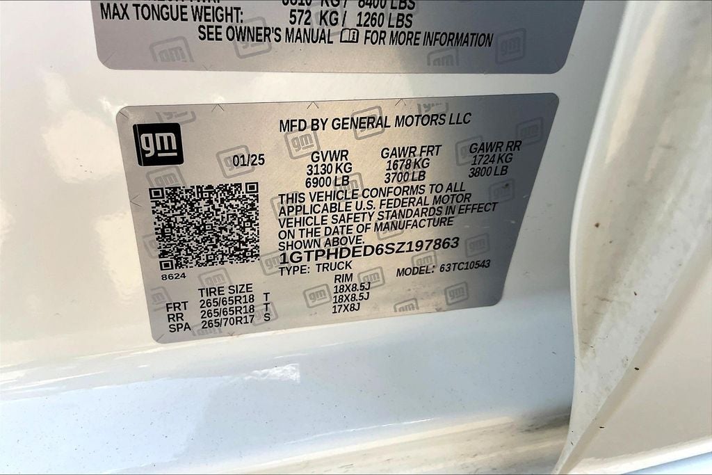 2025 GMC Sierra 1500 SLT