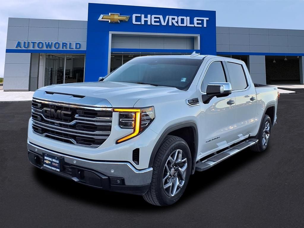 2025 GMC Sierra 1500 SLT