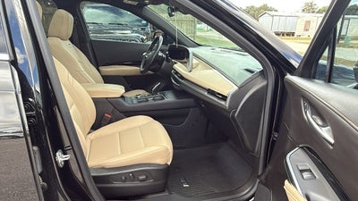 2024 Cadillac XT4 Luxury