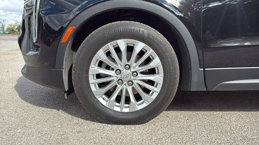 2024 Cadillac XT4 Luxury