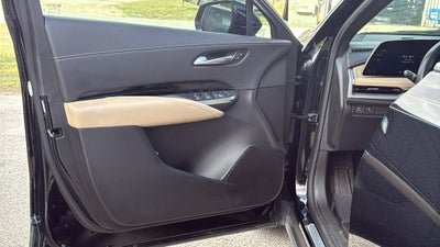 2024 Cadillac XT4 Luxury