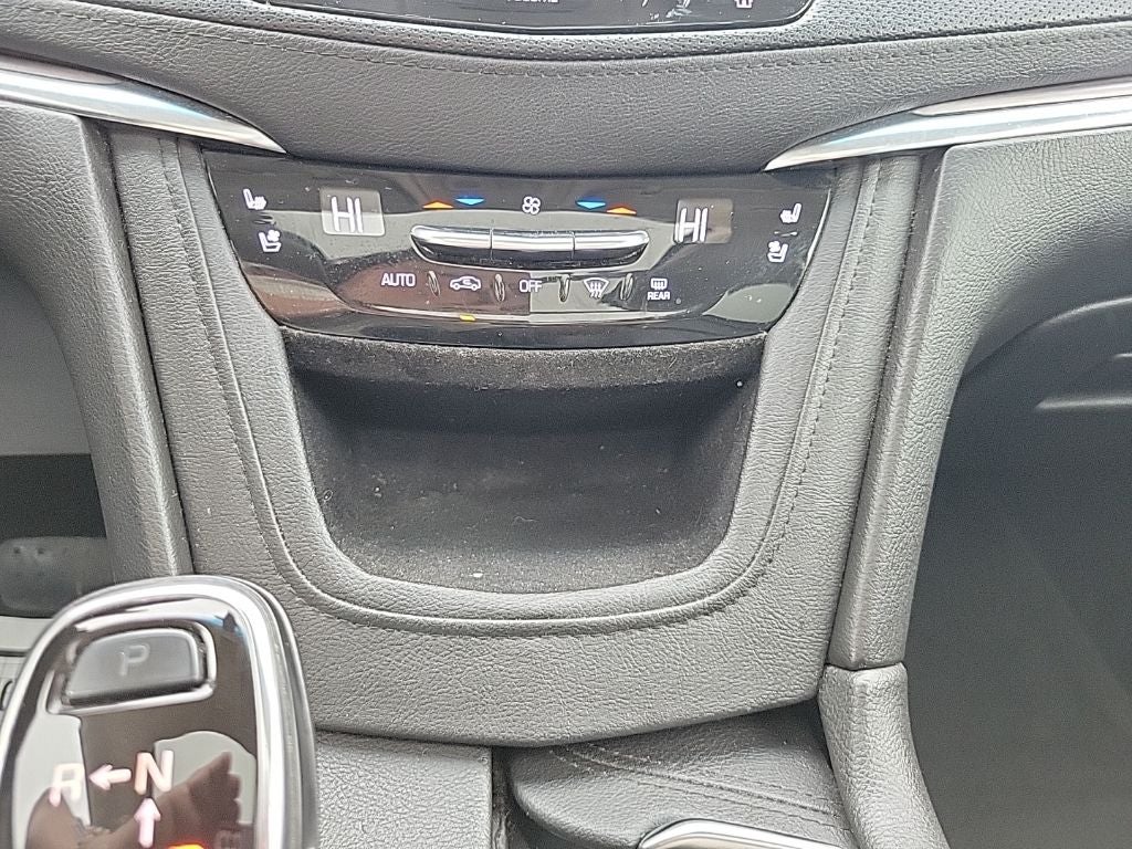 2019 Cadillac XT5 Premium Luxury