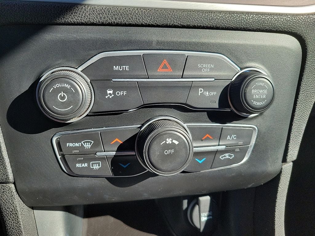 2022 Dodge Charger SXT